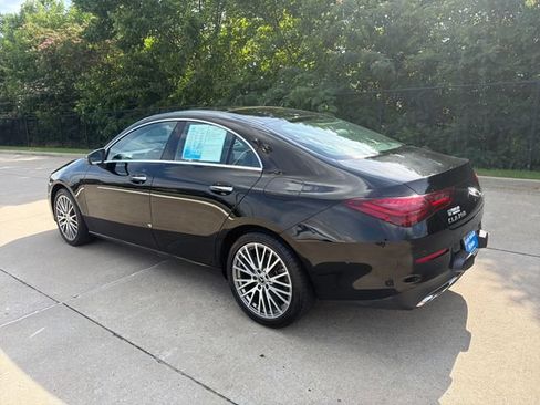 Used 2025 Mercedes-Benz CLA 250 4MATIC image 3