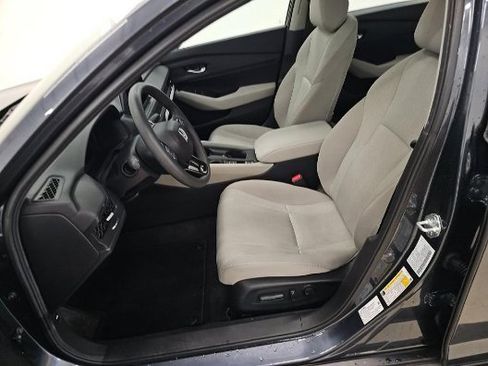 Used 2024 Honda Accord EX image 5