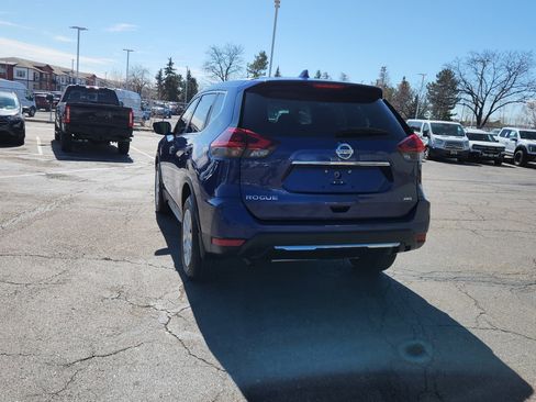 Used 2020 Nissan Rogue S image 10