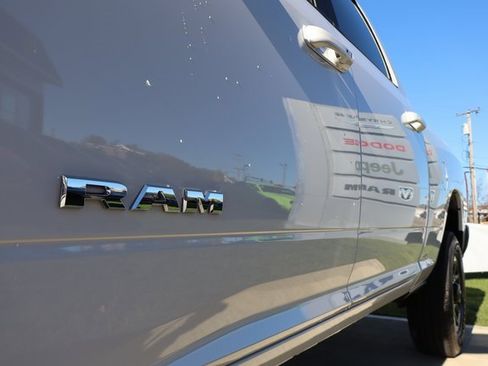 Used 2025 RAM 2500 Laramie image 10