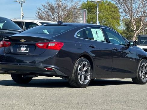Used 2023 Chevrolet Malibu LT image 4