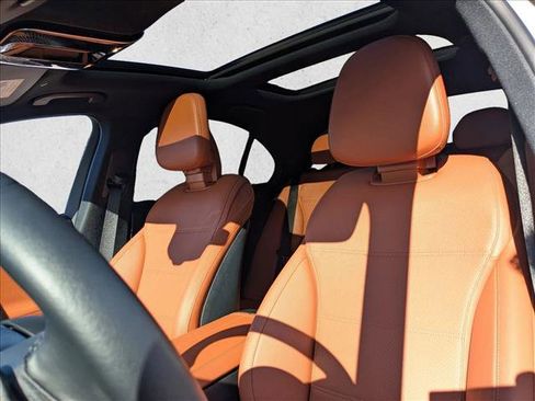 Used 2025 Mercedes-Benz C 300 Sedan image 19