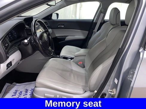 Used 2020 Acura ILX Premium Package image 9