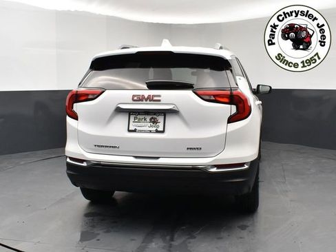 Used 2020 GMC Terrain SLT w/ Preferred Package image 5