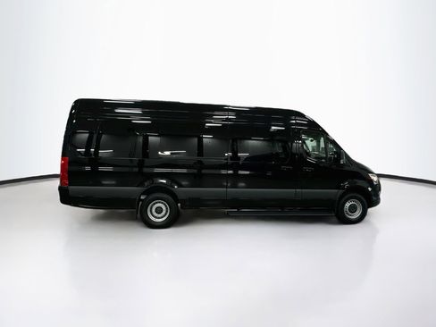 New 2025 Mercedes-Benz Sprinter 3500 image 9