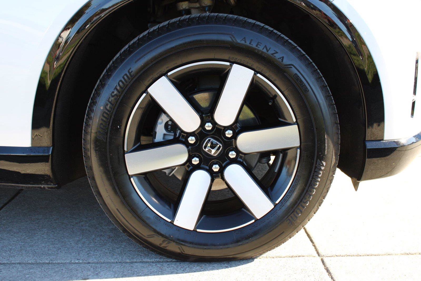 Used 2024 Honda Prologue Touring image 9