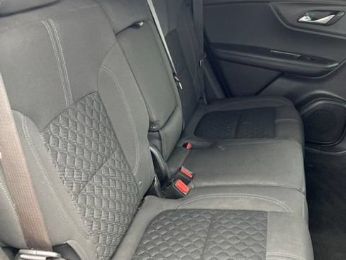 Used 2021 Chevrolet Blazer LT FWD image 13
