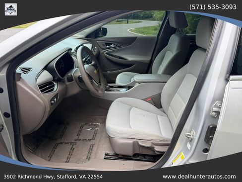 Used 2018 Chevrolet Malibu LS FWD image 22