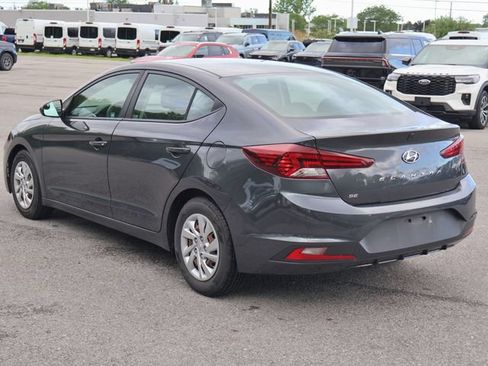 Used 2020 Hyundai Elantra SE w/ Cargo Package (C1) FWD image 5