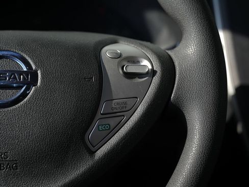 Used 2017 Nissan Leaf S w/ Charge Package FWD image 41