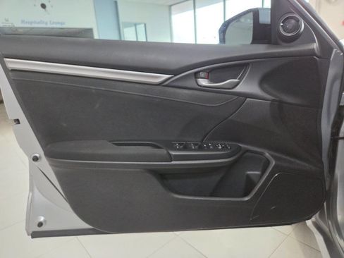 Used 2020 Honda Civic EX image 13