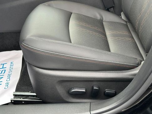 New 2025 Nissan Altima 2.5 SR image 11