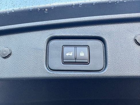 New 2025 Nissan Pathfinder Platinum image 29