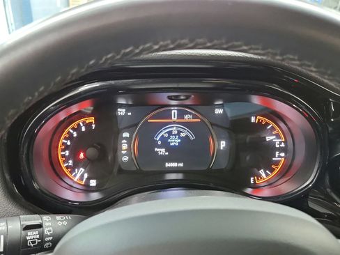 Used 2022 Dodge Durango SXT AWD/4WD image 30