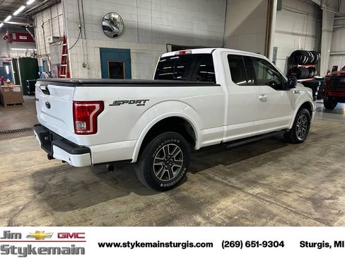 Used 2015 Ford F150 XLT w/ Equipment Group 302A Luxury AWD/4WD image 8
