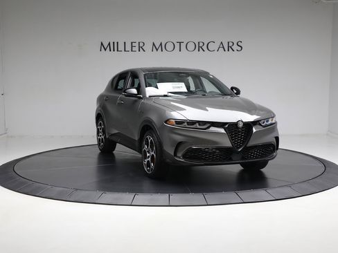 Used 2024 Alfa Romeo Tonale Veloce image 17