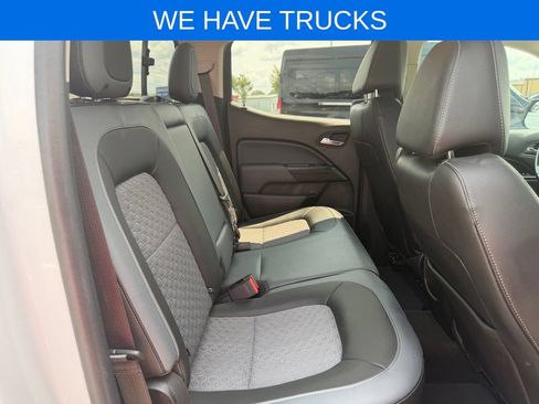 Used 2017 Chevrolet Colorado Z71 RWD image 37