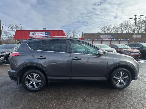 Used 2018 Toyota RAV4 XLE w/ Plus Extra Value Package image 4