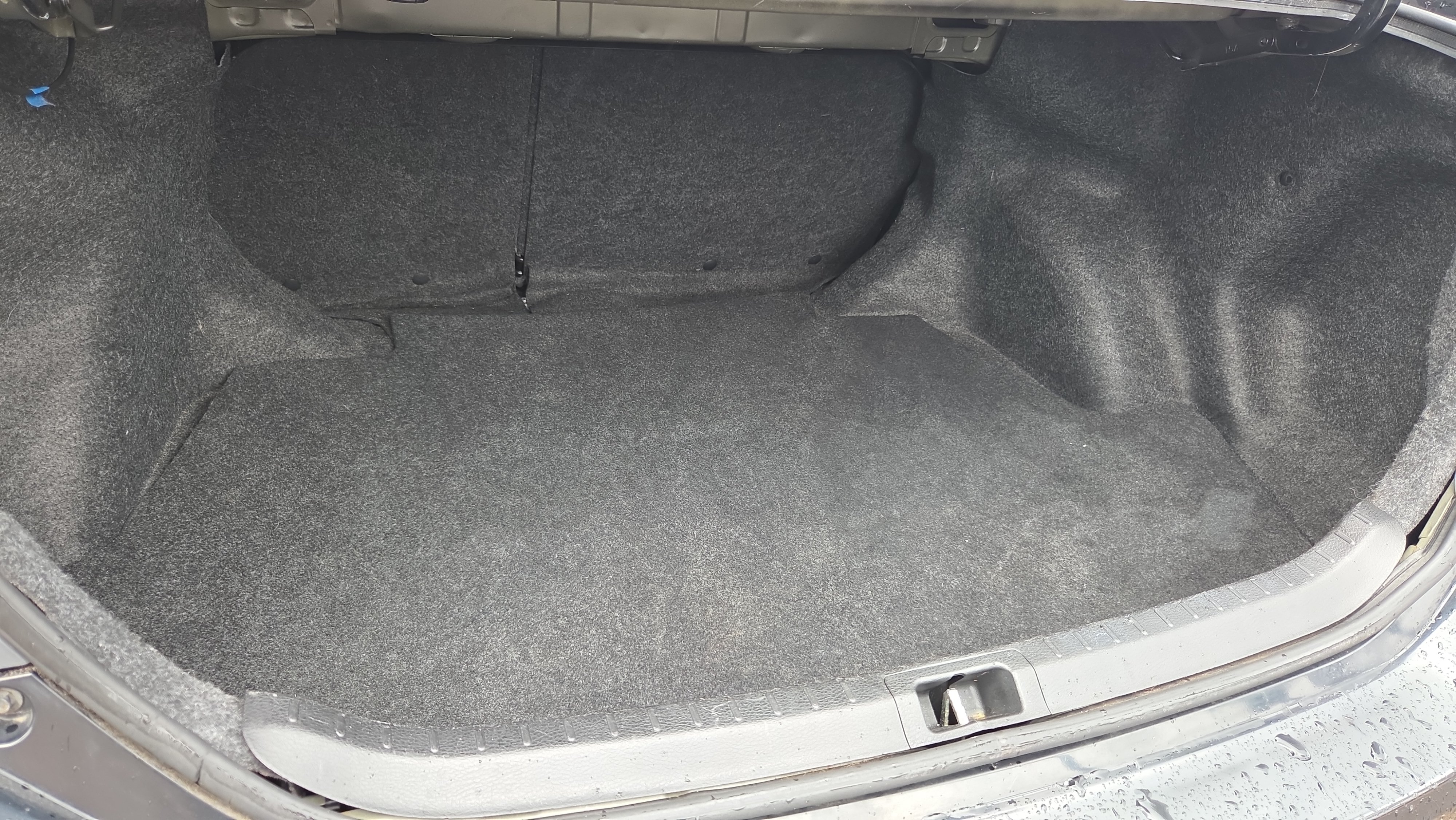Used 2015 Toyota Corolla L FWD image 11