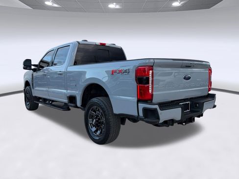Used 2024 Ford F250 Lariat w/ Lariat Ultimate Package AWD/4WD image 3