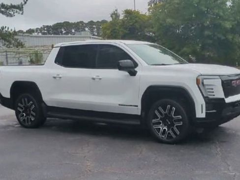 New 2026 GMC Sierra EV Elevation image 4