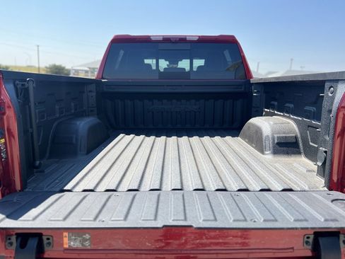 Used 2023 GMC Sierra 1500 AT4X w/ AT4X AEV Edition image 8