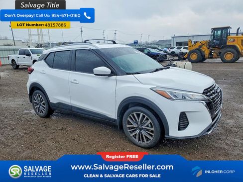 Used 2023 Nissan Kicks SV w/ Exterior Package image 5