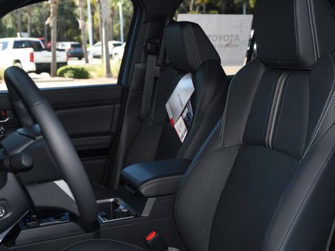 New 2025 Toyota 4Runner Limited image 7