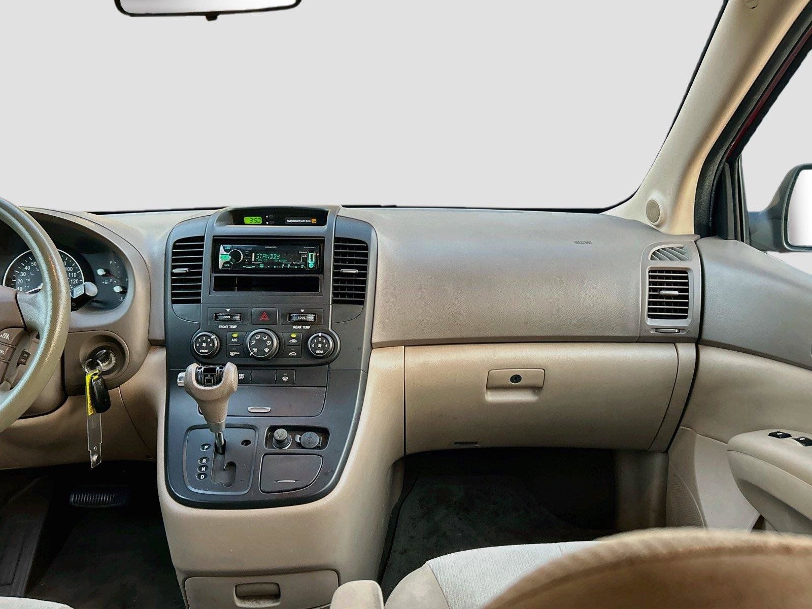 Used 2012 Kia Sedona LX FWD image 18