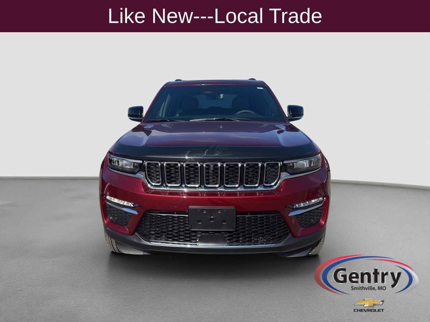 Used 2025 Jeep Grand Cherokee Limited w/ Luxury Tech Group II AWD/4WD image 2