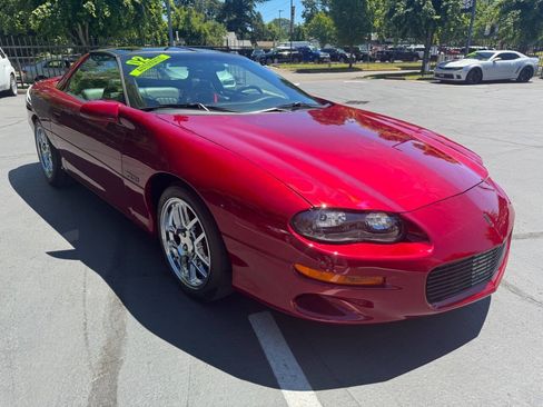Used 2002 Chevrolet Camaro Z28 w/ Preferred Equipment Group 2 RWD image 8