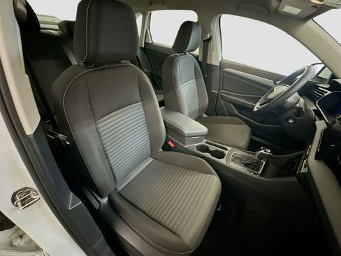 Used 2025 Volkswagen Jetta S image 30