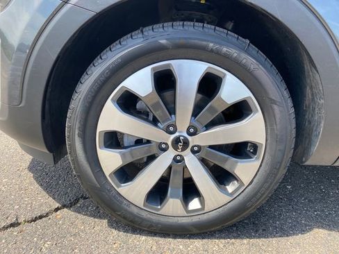 Used 2022 Kia Telluride S AWD/4WD image 23