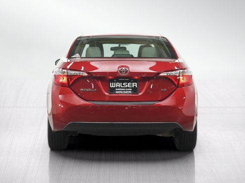 Used 2016 Toyota Corolla LE w/ Body Protection Package #1 FWD image 4