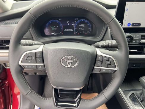 Used 2026 Toyota Grand Highlander AWD image 37