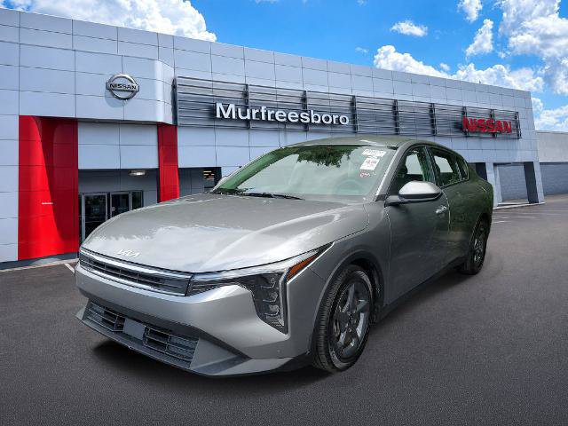 Used 2025 Kia K4 FWD image 1