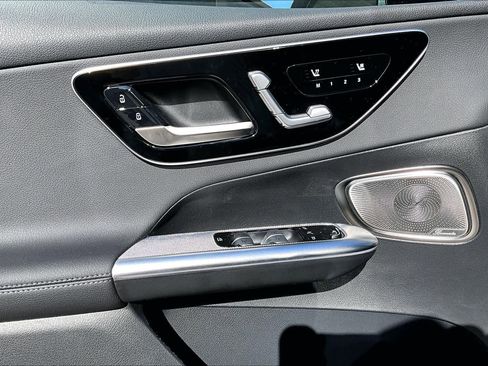 New 2026 Mercedes-Benz GLC 300 image 15