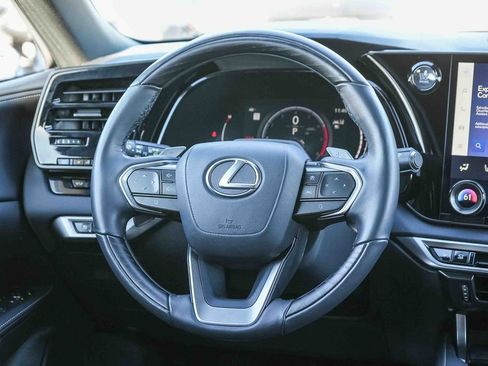 Used 2024 Lexus RX 350 AWD image 16