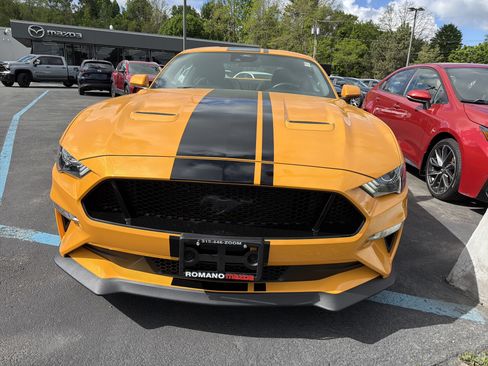 Used 2022 Ford Mustang GT w/ GT Performance Package RWD image 3