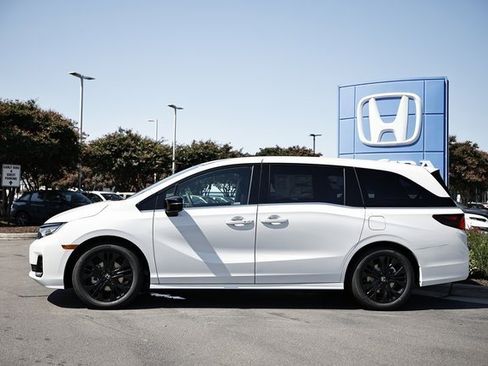New 2026 Honda Odyssey Sport-L image 5