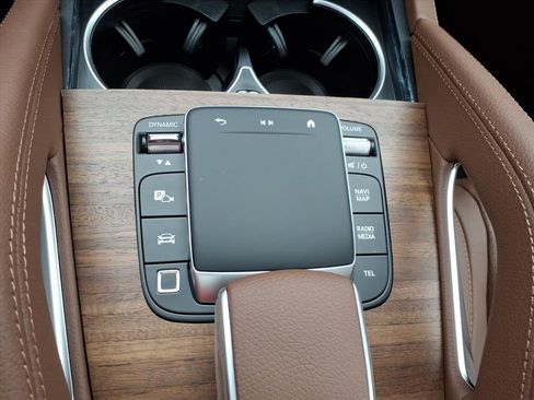 New 2026 Mercedes-Benz GLE 350 4MATIC image 18