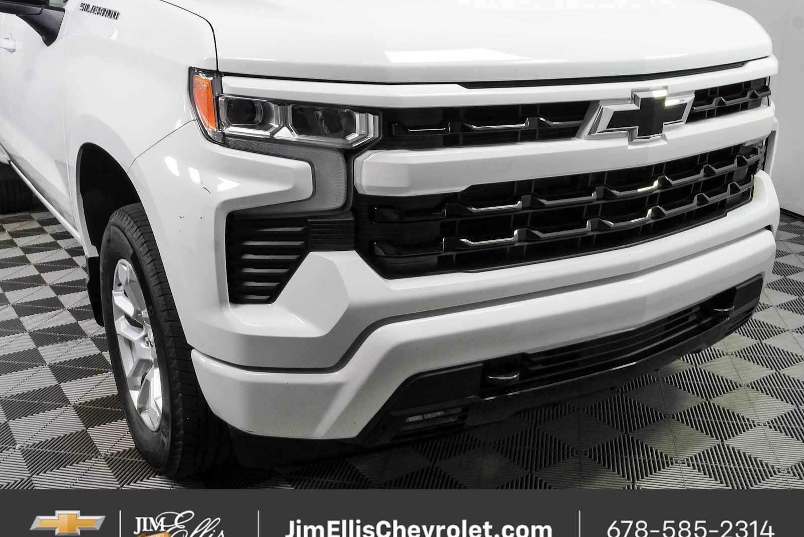 Used 2026 Chevrolet Silverado 1500 RST AWD/4WD image 36