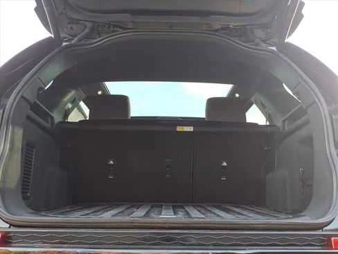Certified 2025 Land Rover Discovery Sport Dynamic SE AWD/4WD image 10