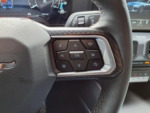 Used 2025 Ford Mustang Coupe image 24