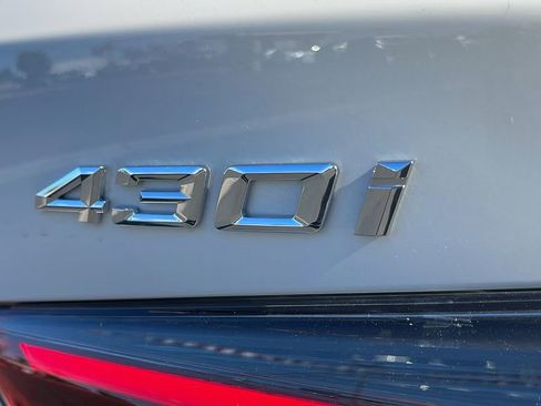 Used 2025 BMW 430i Coupe w/ Premium Package image 28