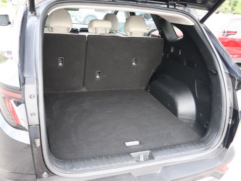 Used 2023 Hyundai Tucson Limited AWD/4WD image 8