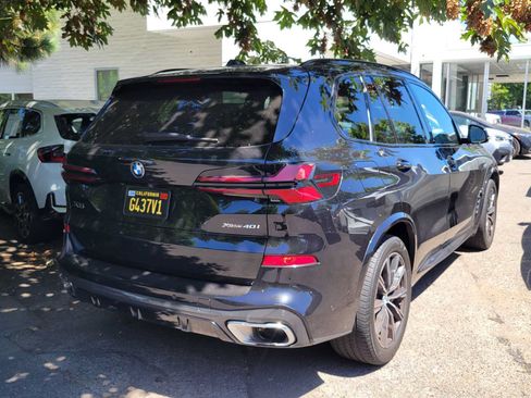 Used 2024 BMW X5 xDrive40i w/ M Sport Package AWD/4WD image 3