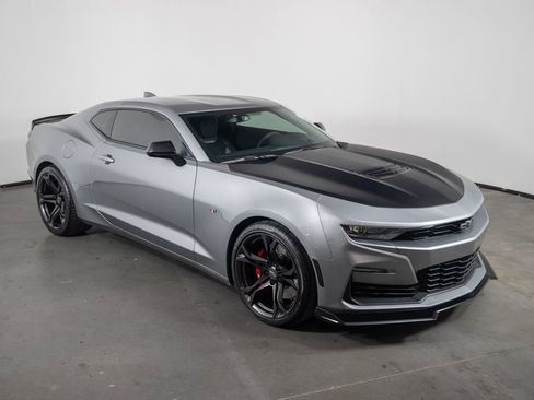 Used 2024 Chevrolet Camaro SS RWD image 7