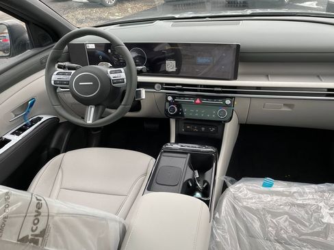 New 2026 Hyundai Tucson Limited image 7