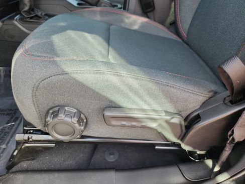 New 2025 Jeep Gladiator Rubicon w/ Safety Group image 14